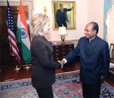 Defence minister AK Antony being received by secretary of state Hillary Clinton